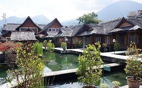 Kampung Sumber Alam Garut